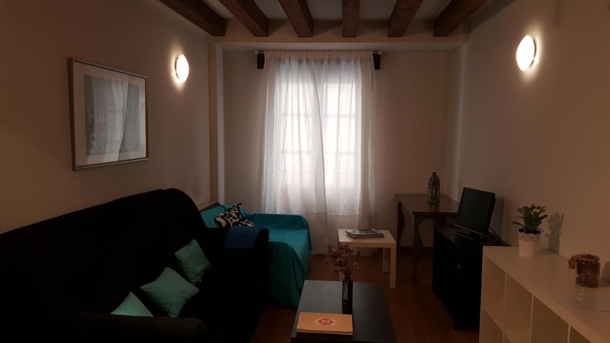 Appartement Edificio Con 2 Opciones Duplex 3 Y 1 En Plaza Mayor *